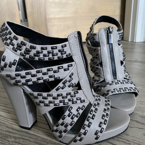 Zara heels - Picture 3 of 3